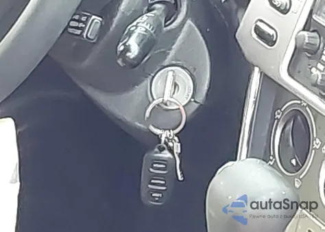 2005 Pontiac Vibe z USA, uszkodzony, nr VIN 5Y2SL66845Z414451